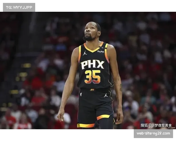 杜兰特谈交易可能性：若赛季中期转至黄蜂或雄鹿，将考虑退役